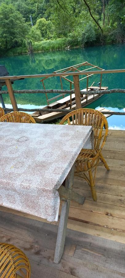 Omar & Una Apartmani Bihać エクステリア 写真