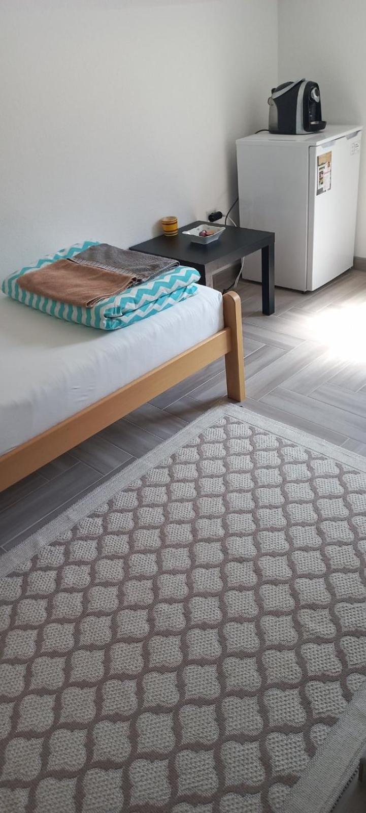 Omar & Una Apartmani Bihać エクステリア 写真